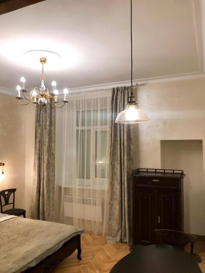 Apartament Tugan Baranovskogo Lviv Extérieur photo
