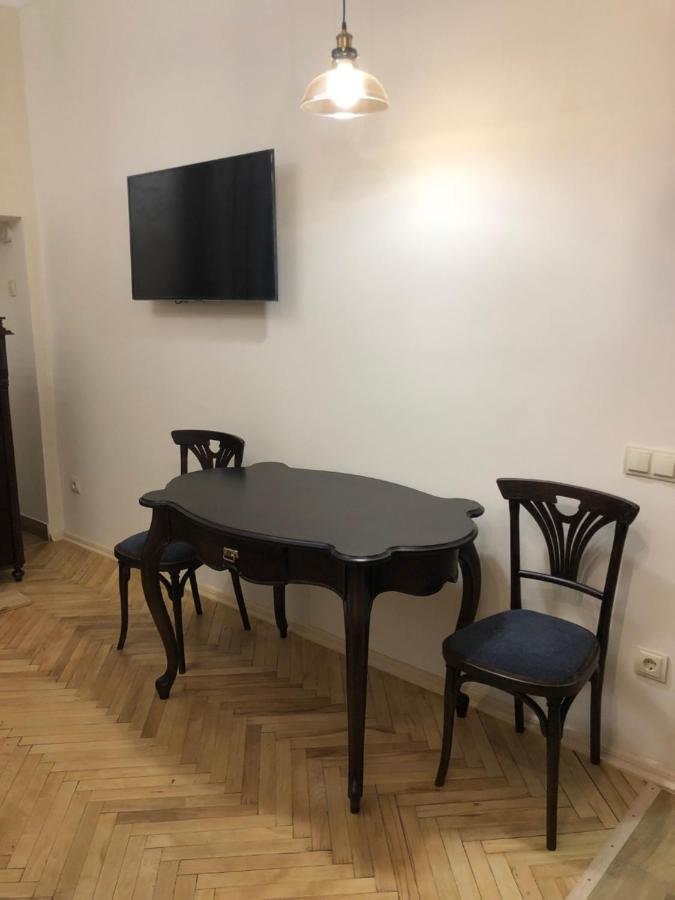 Apartament Tugan Baranovskogo Lviv Extérieur photo